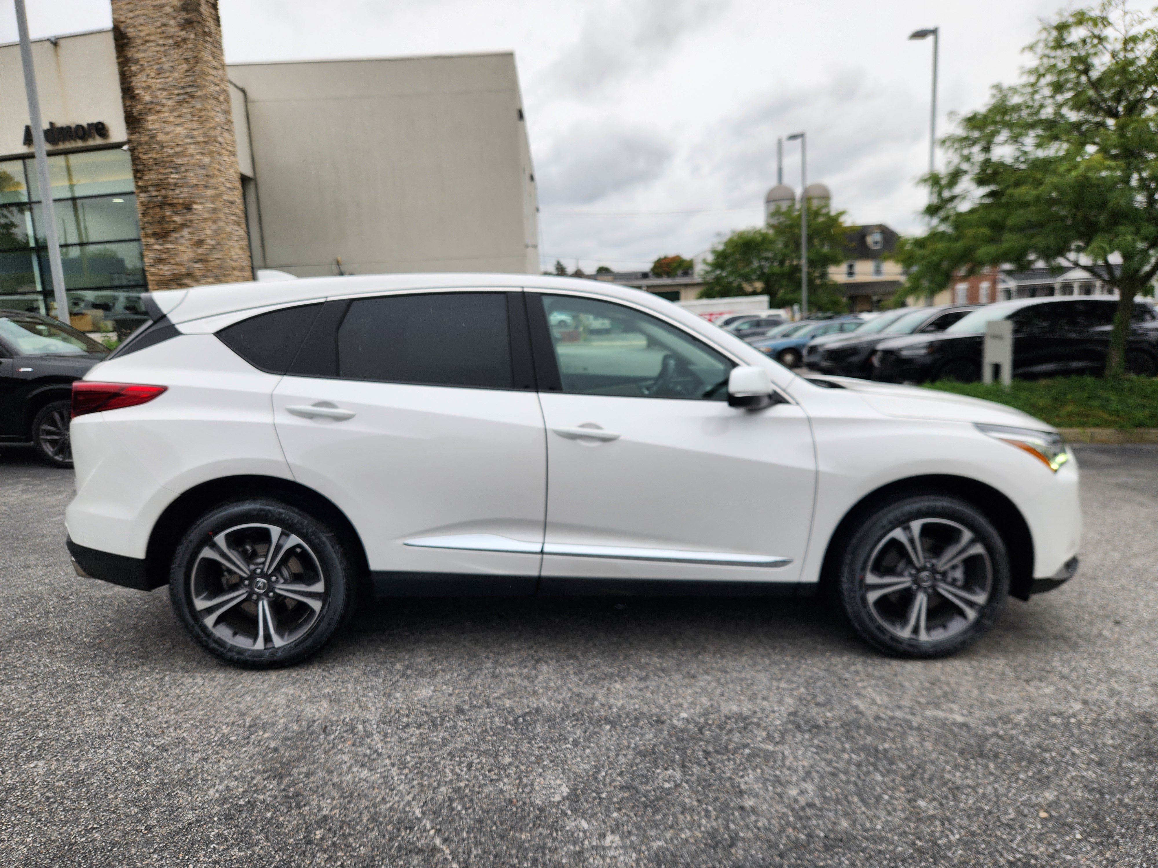 Certified 2026 Acura RDX w/ Technology Package AWD/4WD image 6