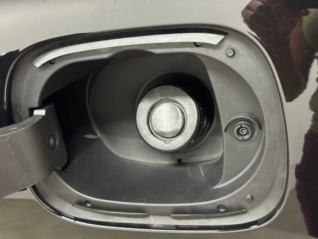 New 2025 GMC Acadia Elevation w/ Elevation Premium Package image 14