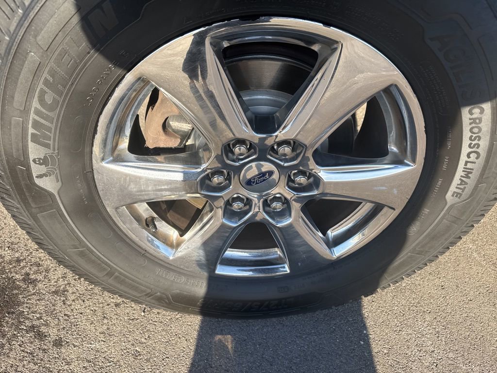 Used 2018 Ford F150 XLT w/ Equipment Group 302A Luxury image 31