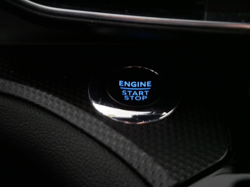 Used 2023 Ford Explorer ST-Line image 24