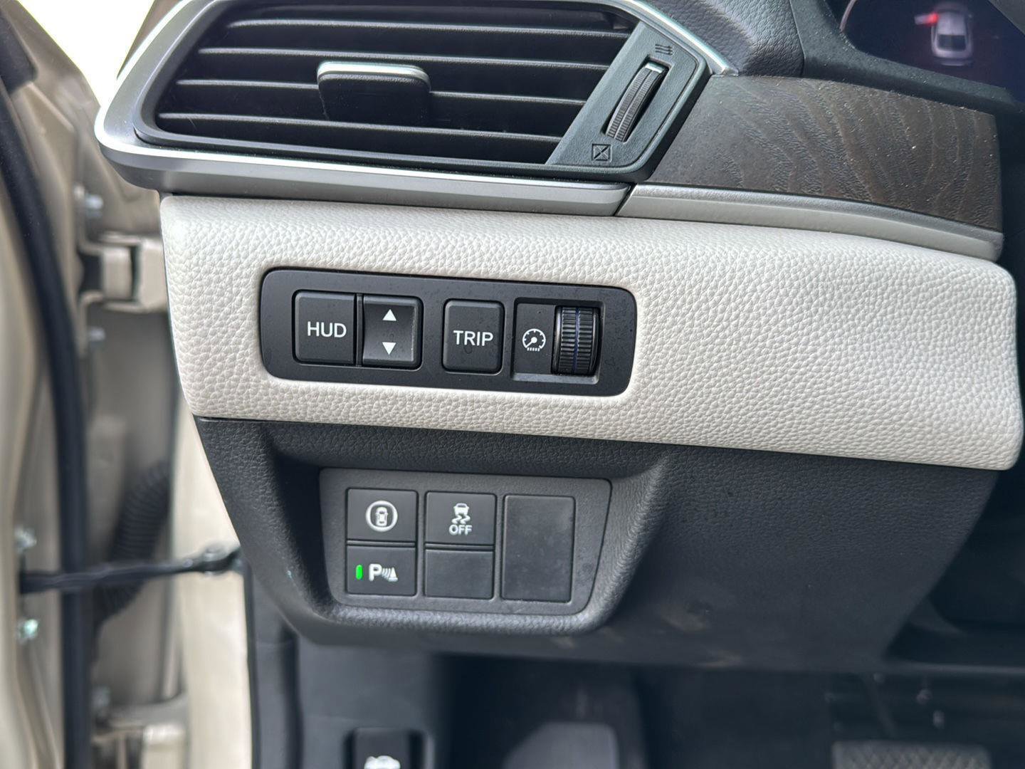 Used 2018 Honda Accord Touring image 21