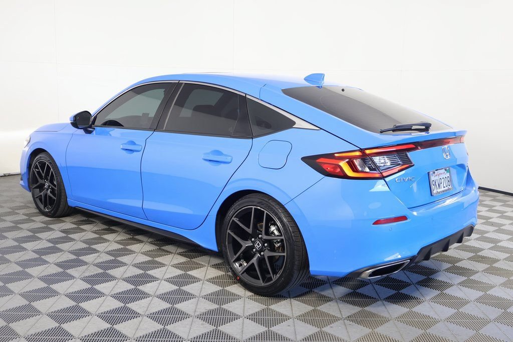 Used 2024 Honda Civic Sport Touring image 6