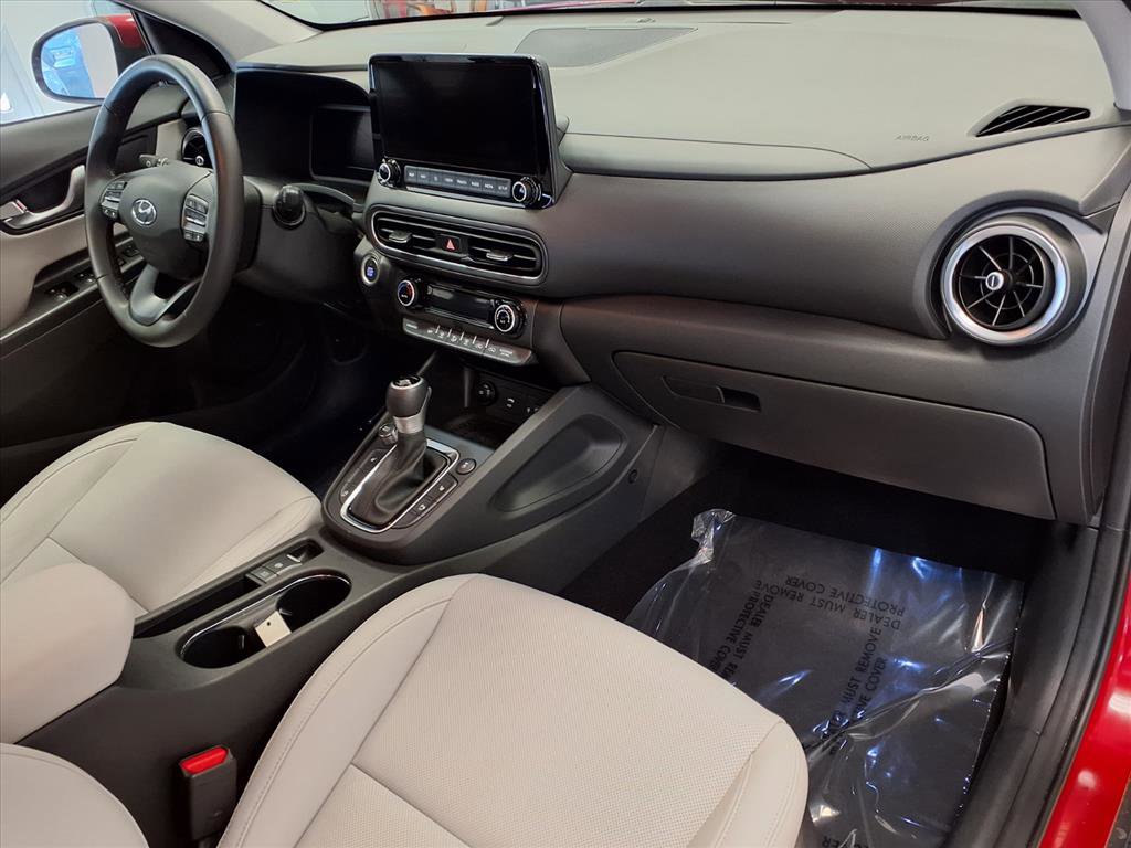 Used 2023 Hyundai Kona Limited image 9