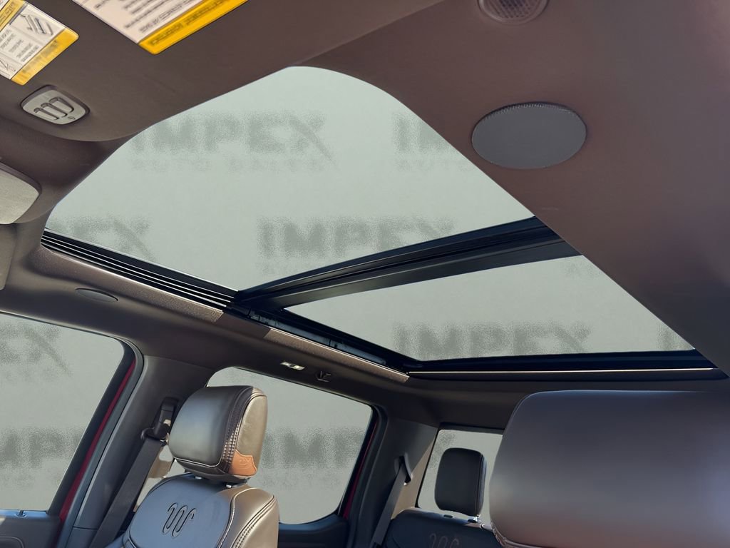 Used 2025 Ford F150 King Ranch w/ FX4 Off-Road Package image 12