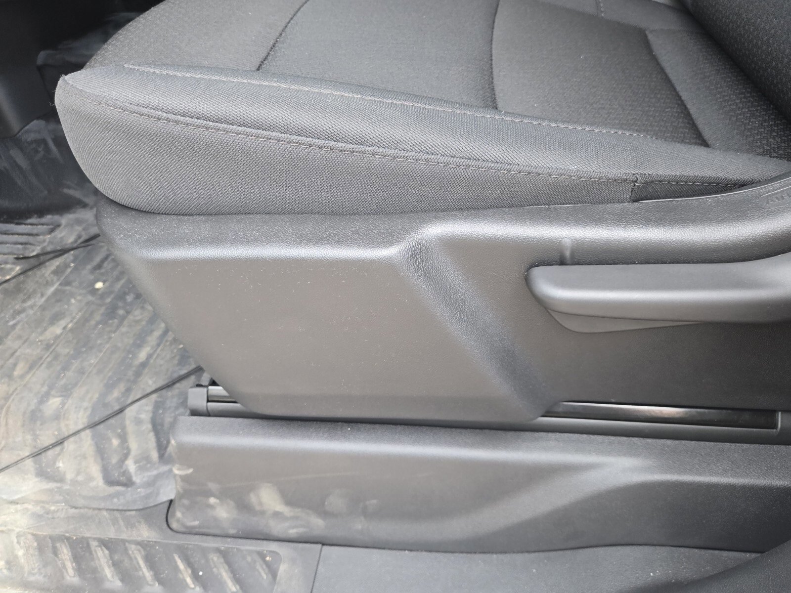 New 2025 GMC Sierra 2500 Pro w/ Convenience Package image 26