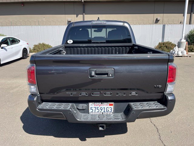 Used 2021 Toyota Tacoma TRD Sport w/ Technology Package AWD/4WD image 3