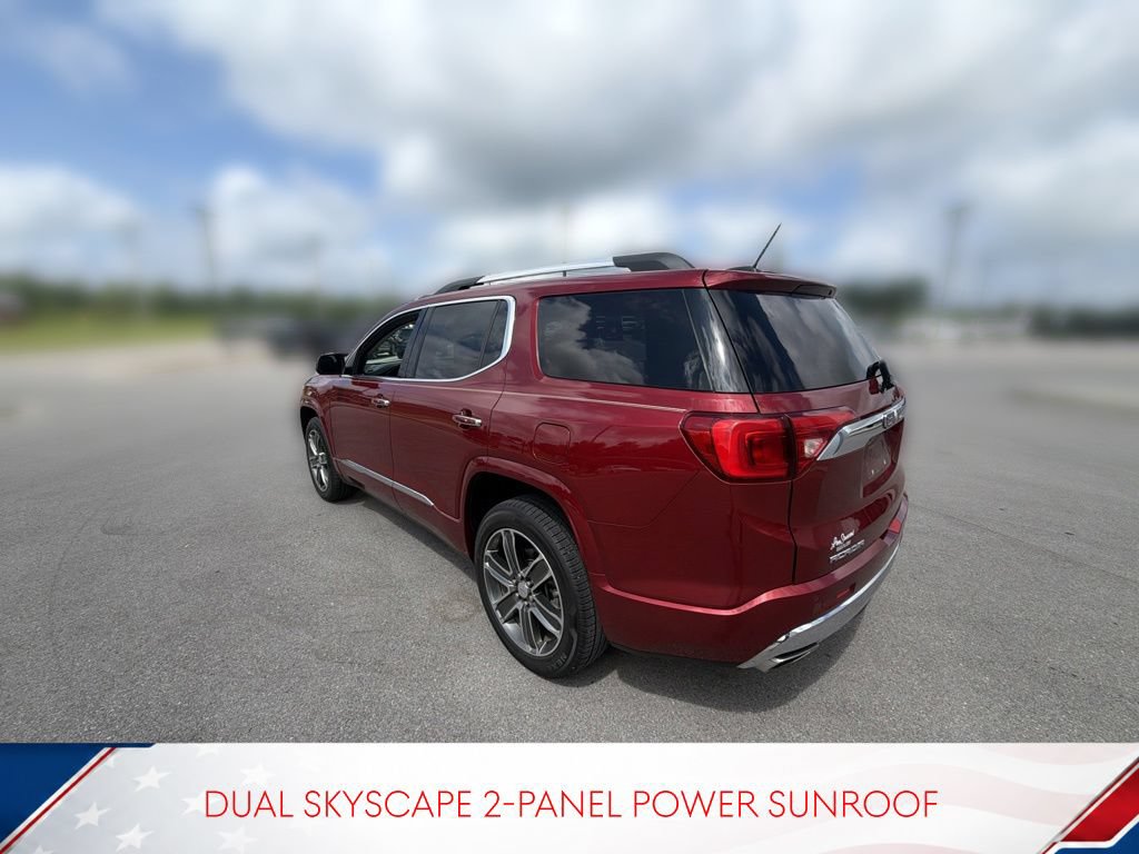Used 2019 GMC Acadia Denali w/ Technology Package FWD image 10