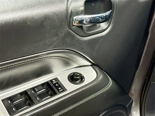 Used 2017 Jeep Compass High Altitude image 14