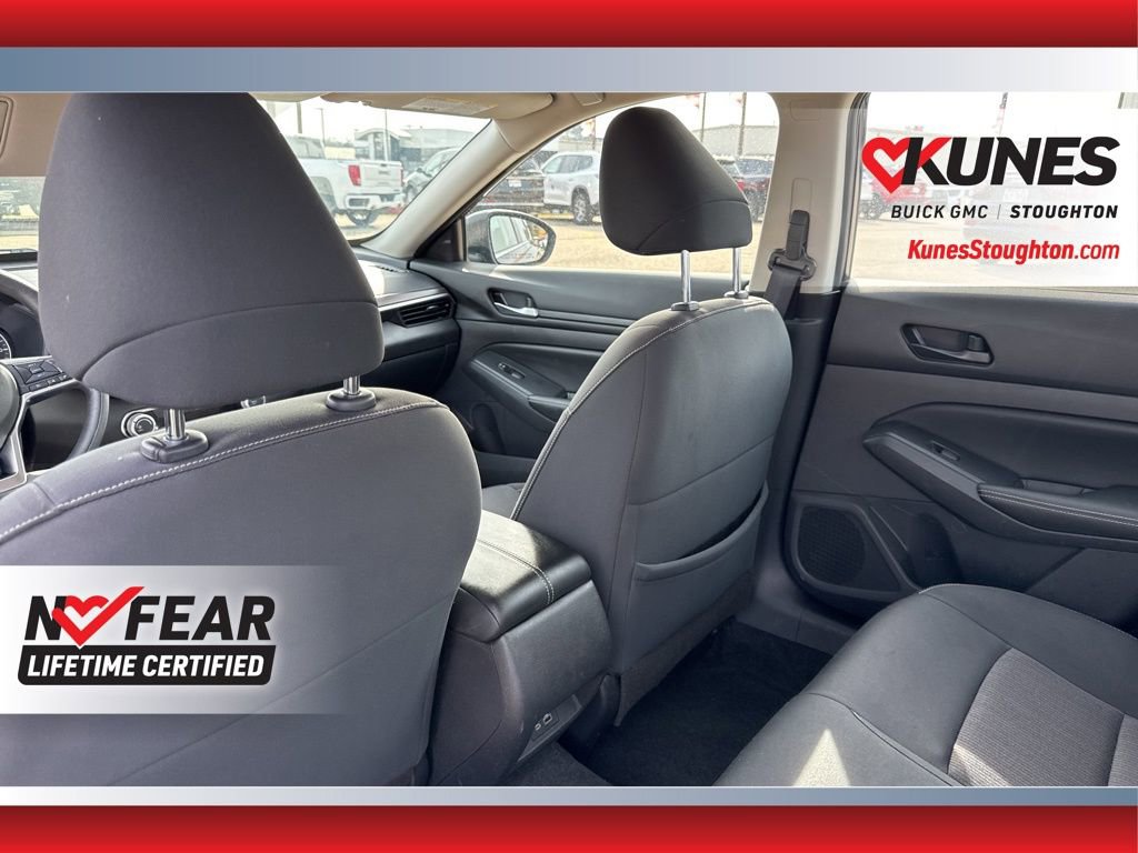 Used 2024 Nissan Altima 2.5 SV AWD/4WD image 37