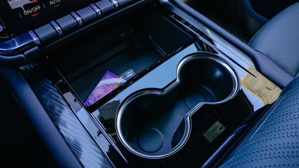 New 2026 GMC Yukon XL AT4 image 19