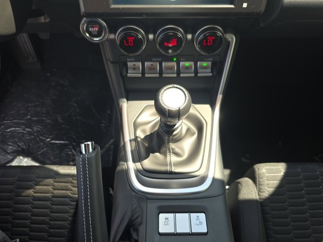 New 2025 Toyota GR86 image 13