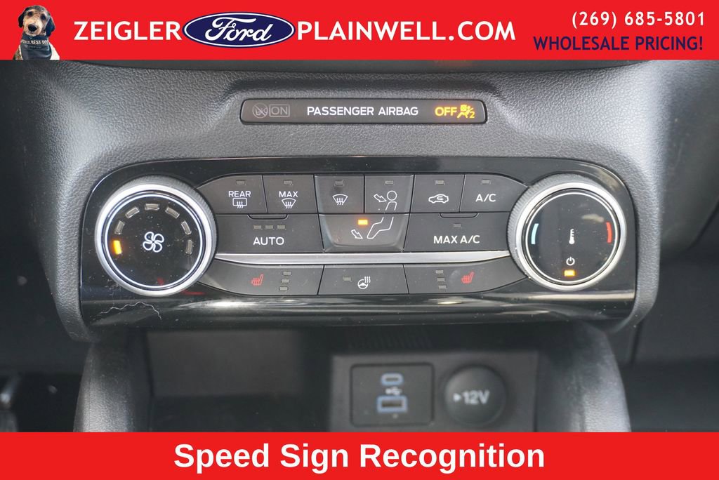 Used 2022 Ford Escape SE w/ Cold Weather Package image 22