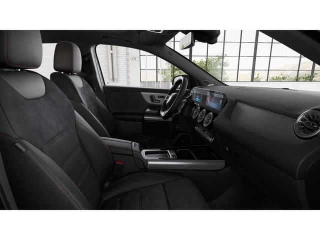 New 2026 Mercedes-Benz GLA 35 AMG 4MATIC image 4