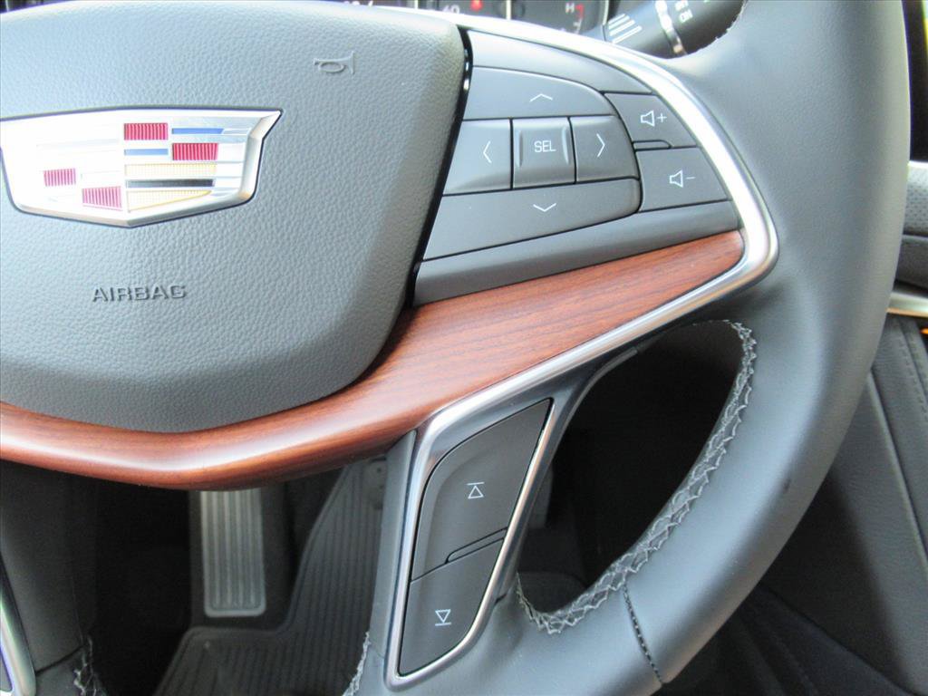 New 2026 Cadillac XT5 Premium Luxury w/ Driver Assist Package FWD image 23