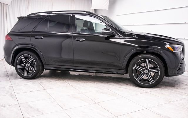 Used 2025 Mercedes-Benz GLE 350 4MATIC image 2