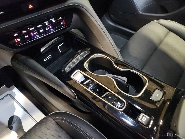 Certified 2023 Buick Envision Essence image 16