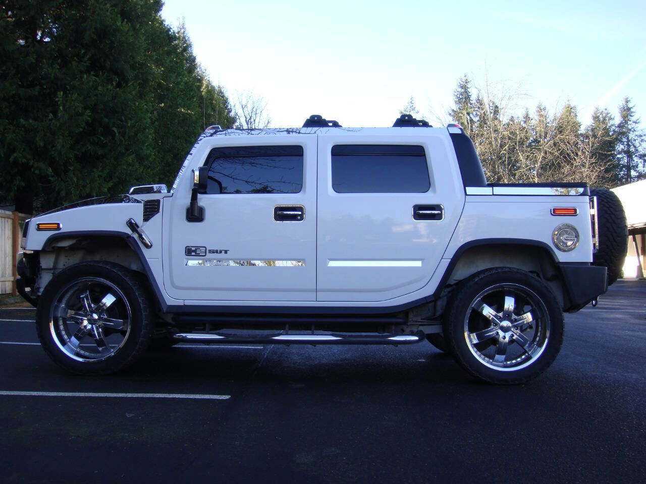Used 2005 HUMMER H2 SUT w/ Preferred Equipment Group