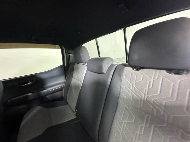 Used 2020 Toyota Tacoma TRD Sport image 15