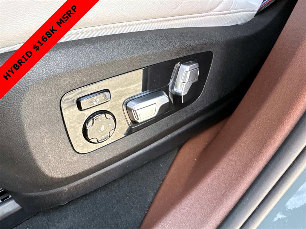 Used 2023 BMW XM image 19