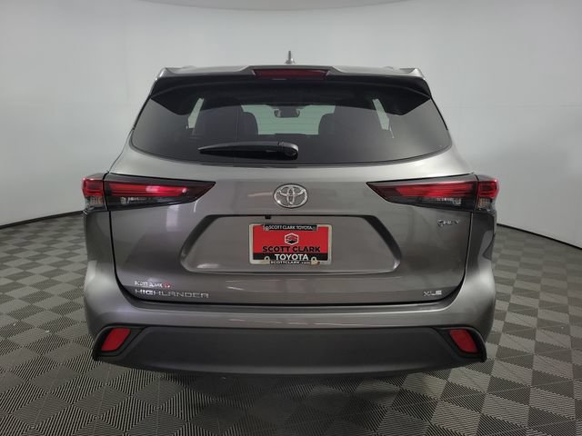 Used 2026 Toyota Highlander XLE AWD/4WD image 6