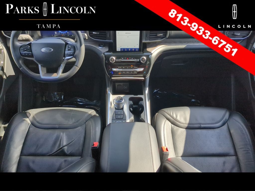 Used 2022 Ford Explorer Platinum w/ Equipment Group 601A AWD/4WD image 13