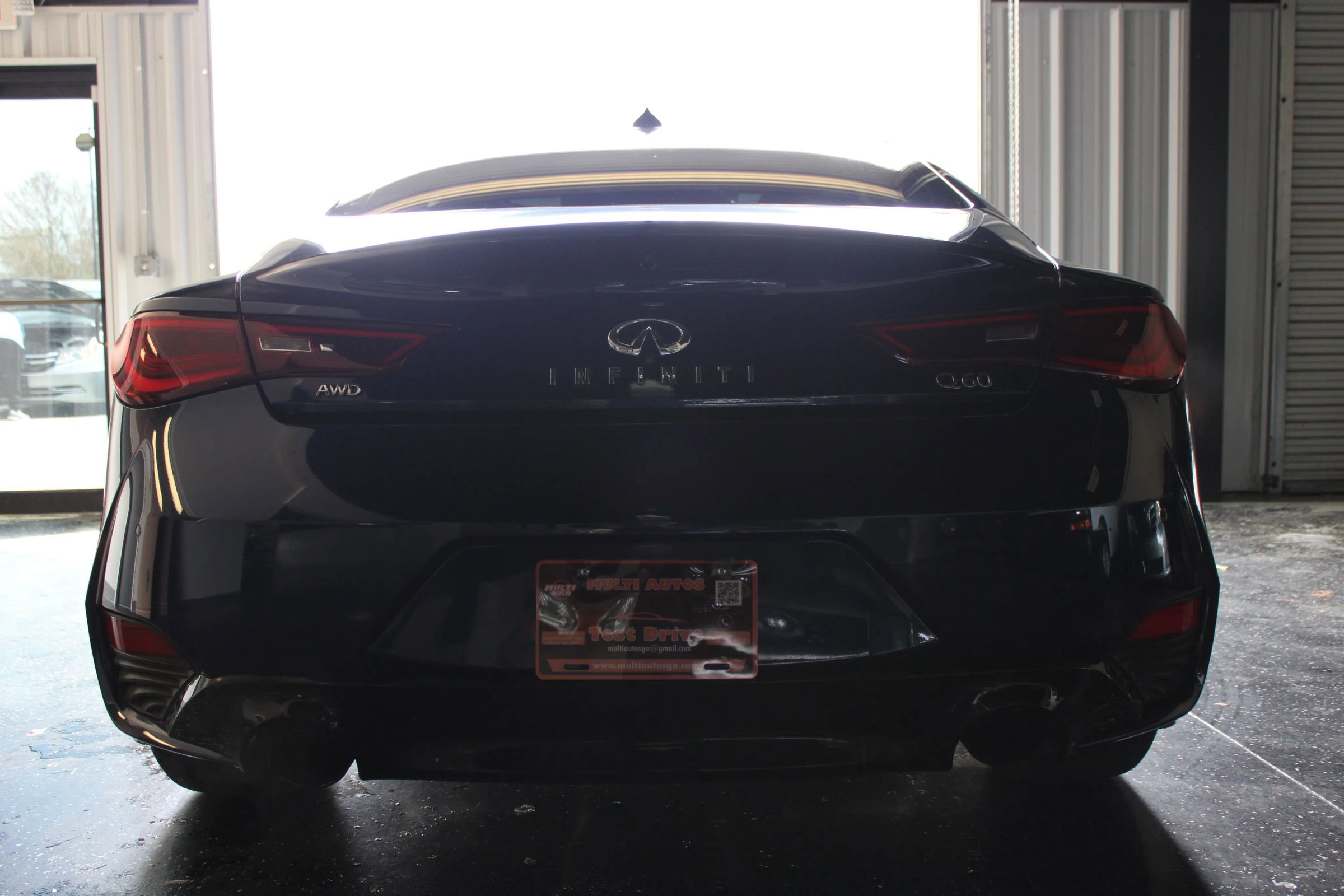 Used 2017 INFINITI Q60 3.0t w/ Premium Plus Package 3.0T image 4