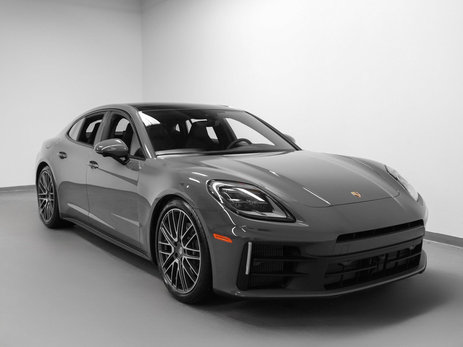New 2026 Porsche Panamera 4 AWD/4WD image 10