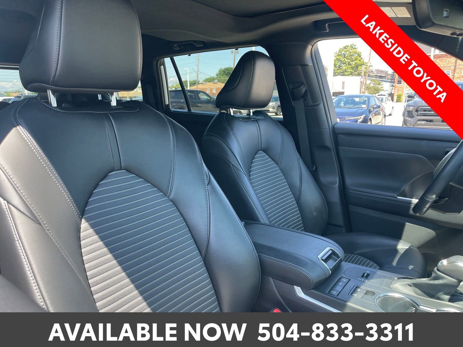Used 2022 Toyota Highlander XSE FWD image 14