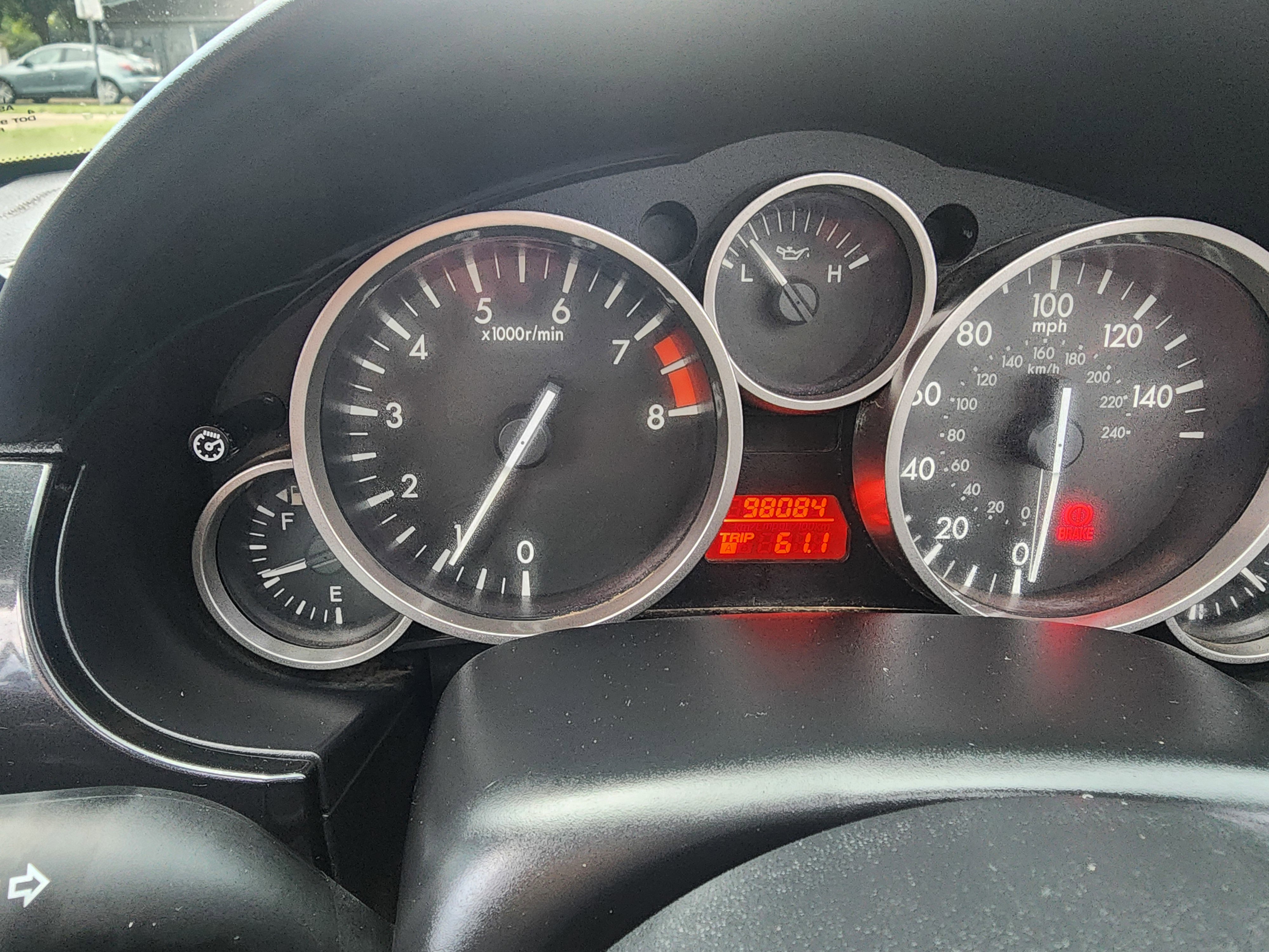 Used 2014 MAZDA MX-5 Miata Sport RWD image 35