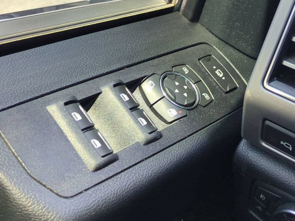 Used 2019 Ford F450 Platinum w/ Platinum Ultimate Package AWD/4WD image 29
