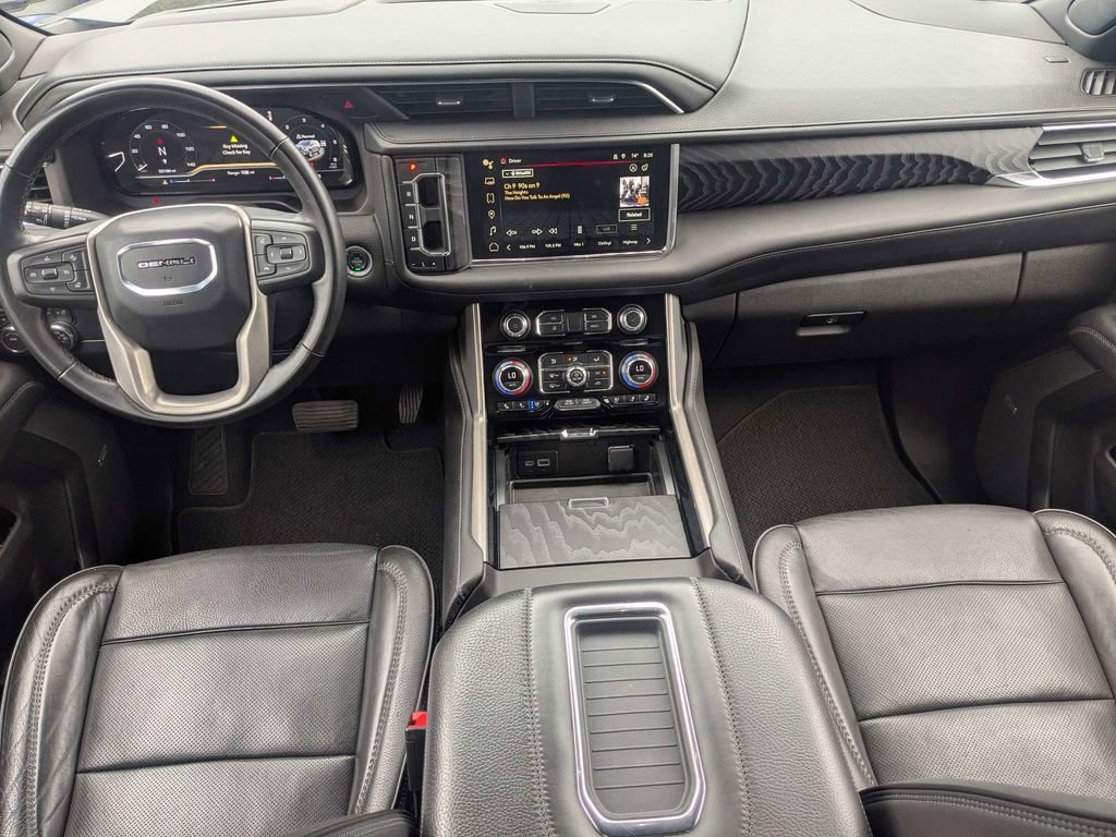 Used 2024 GMC Yukon Denali AWD/4WD image 16