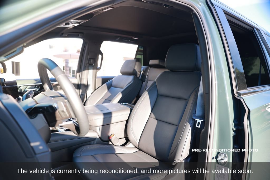 Used 2026 Chevrolet Tahoe Z71 w/ Z71 Off-Road Package image 11