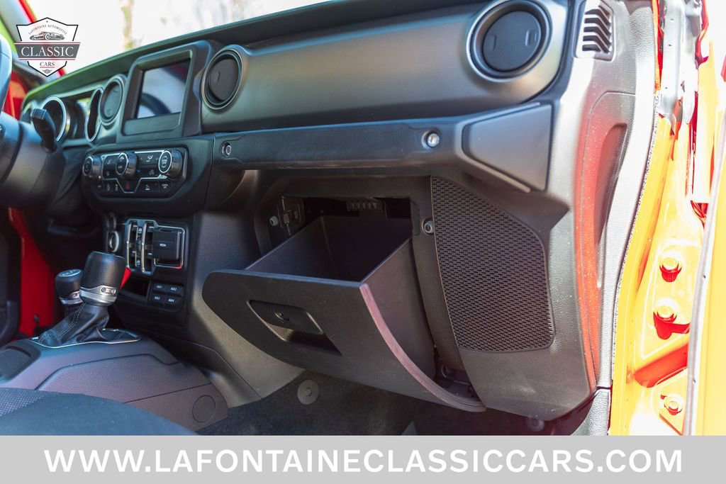 Used 2020 Jeep Gladiator Sport w/ Technology Group AWD/4WD image 56