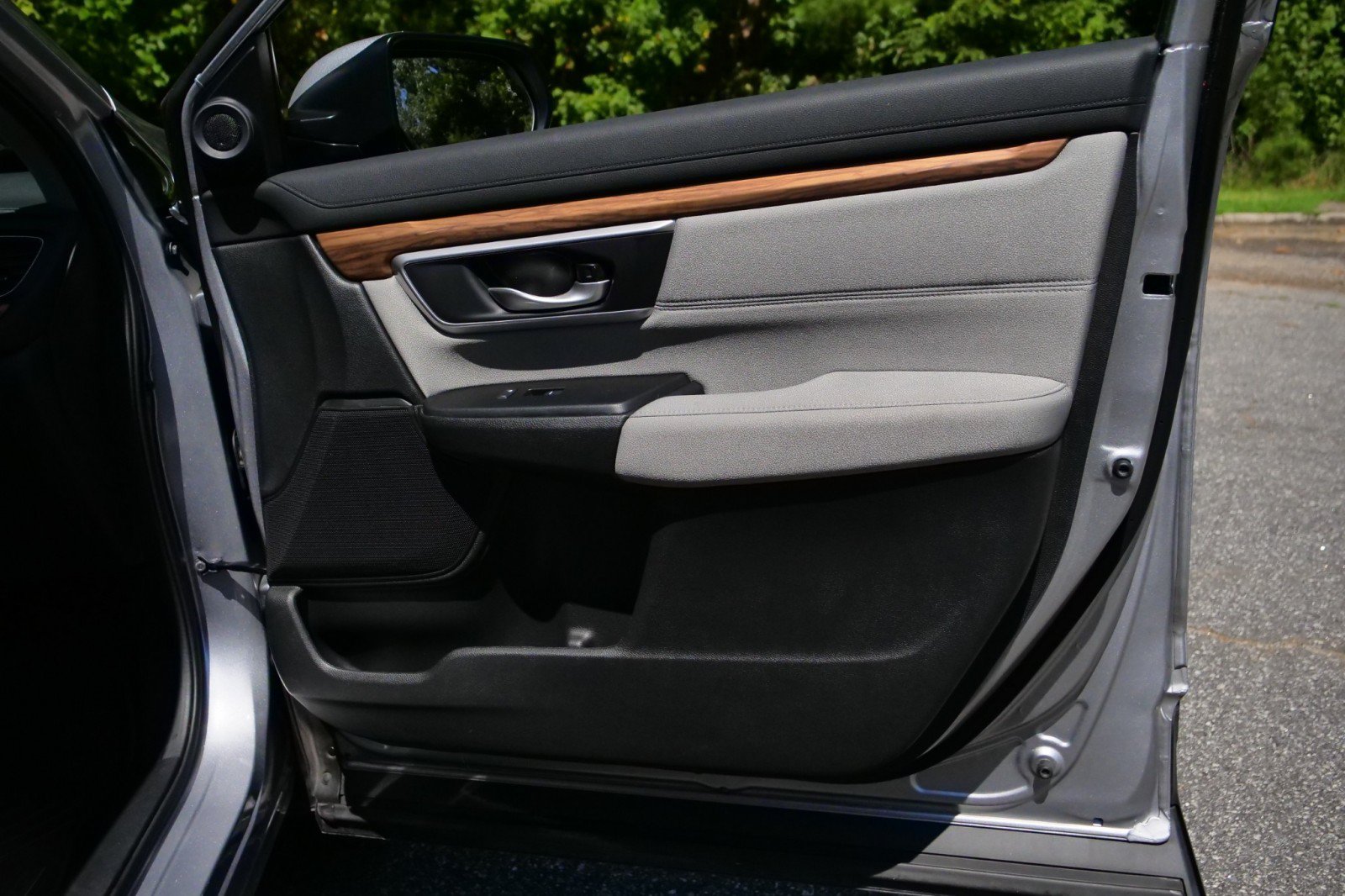 Used 2019 Honda CR-V EX image 41