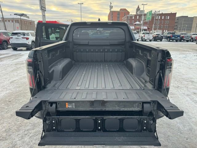 Used 2025 GMC Sierra EV Denali image 9