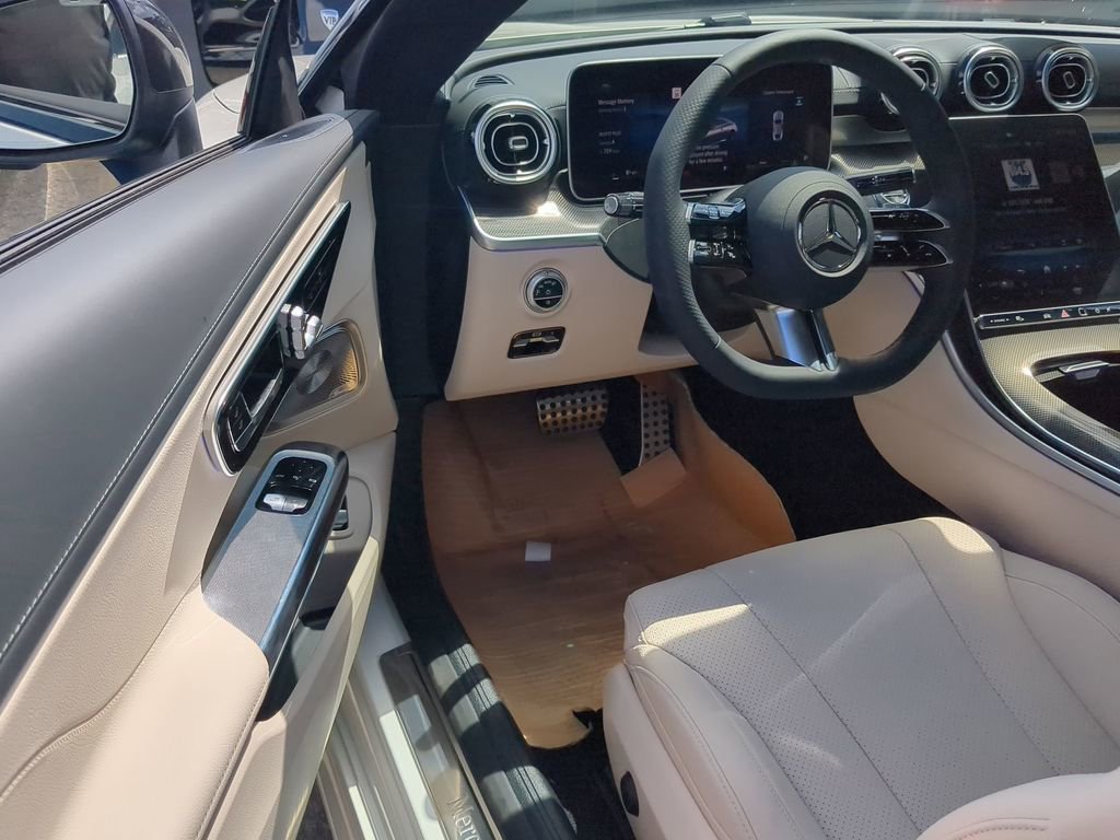 New 2024 Mercedes-Benz CLE 300 4MATIC Coupe image 3