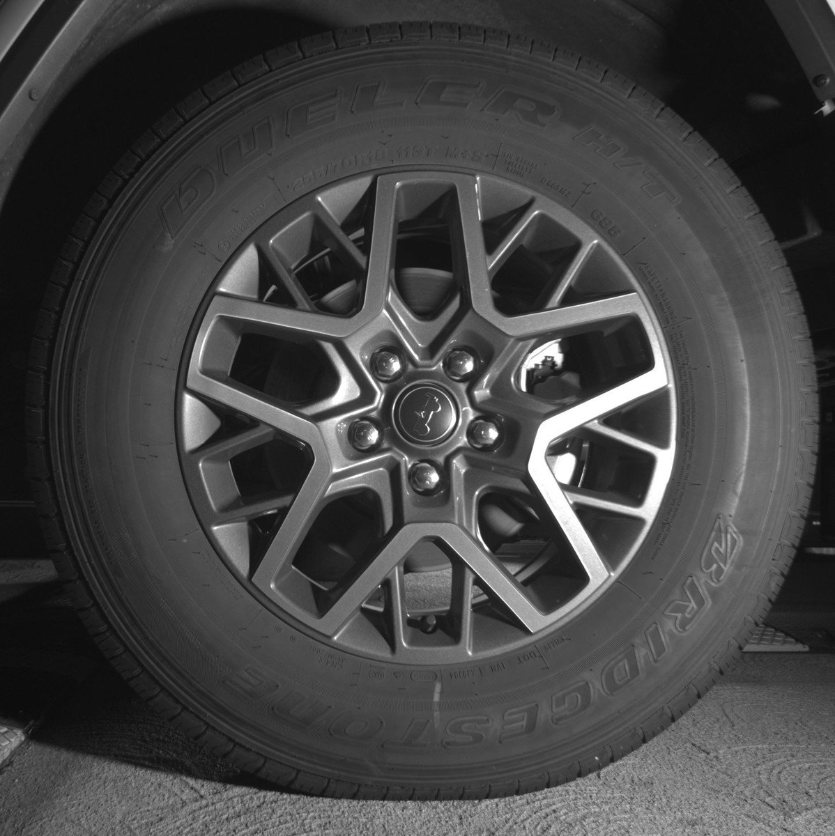 Used 2025 Jeep Wrangler Sahara image 14