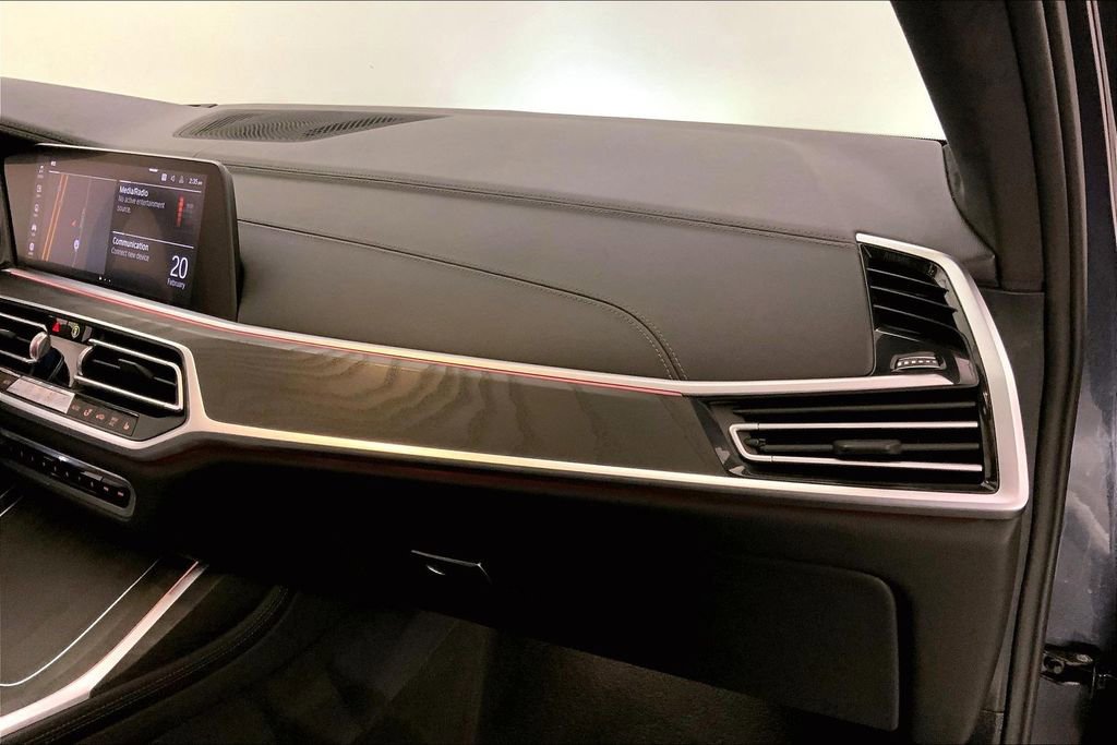 Used 2019 BMW X7 xDrive40i w/ Premium Package image 23