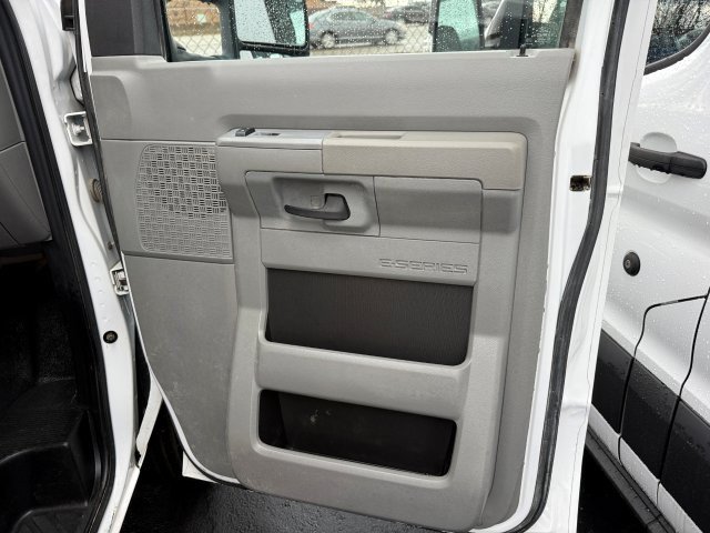Used 2019 Ford E-350 and Econoline 350 Super Duty w/ Power Windows & Locks Group RWD image 19