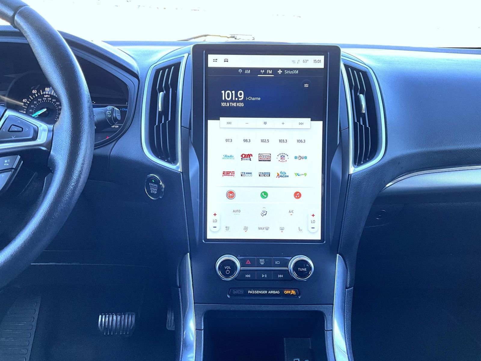 Used 2024 Ford Edge Titanium image 14