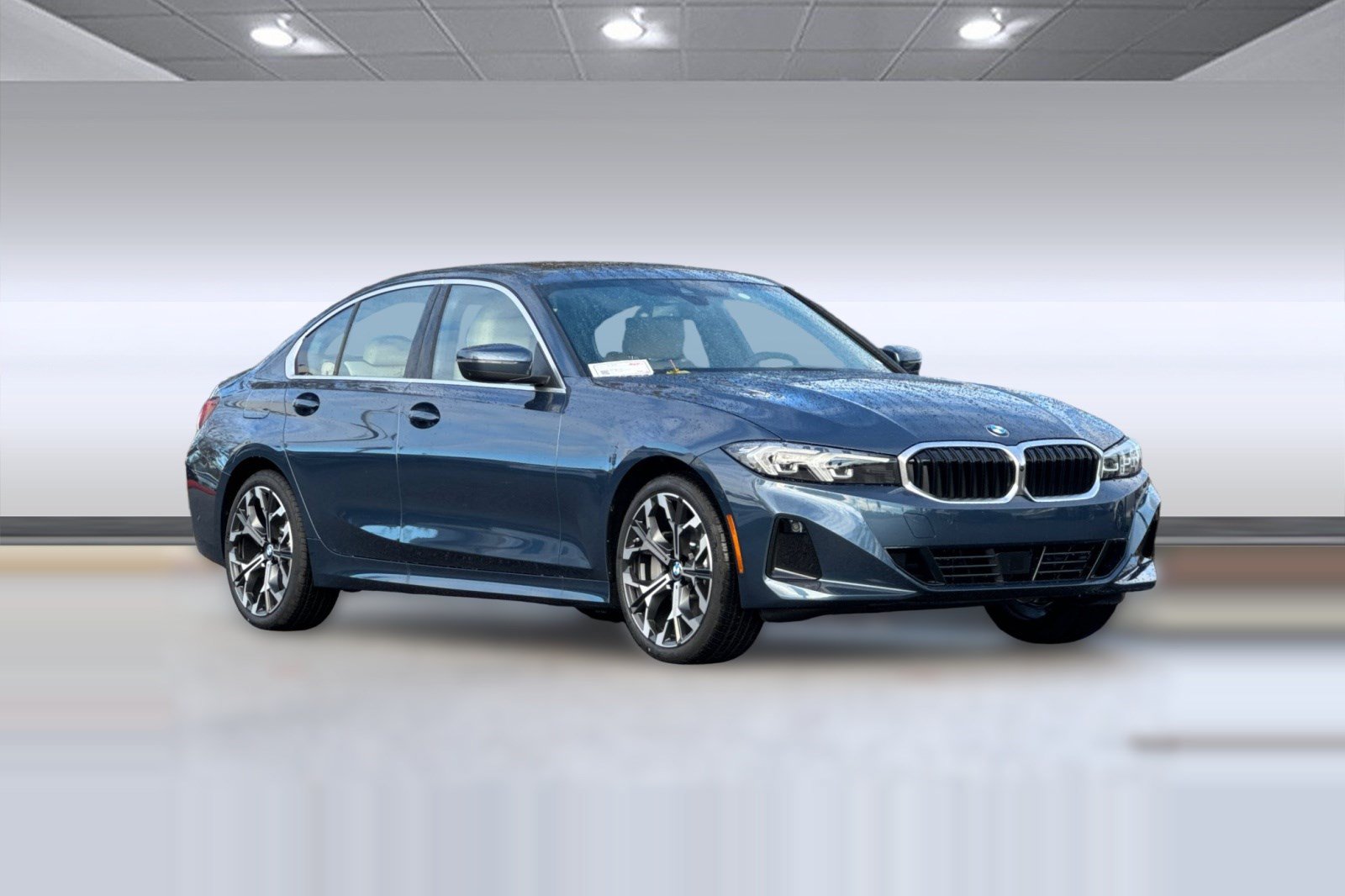 Used 2026 BMW 330i Sedan w/ Premium Package RWD image 7
