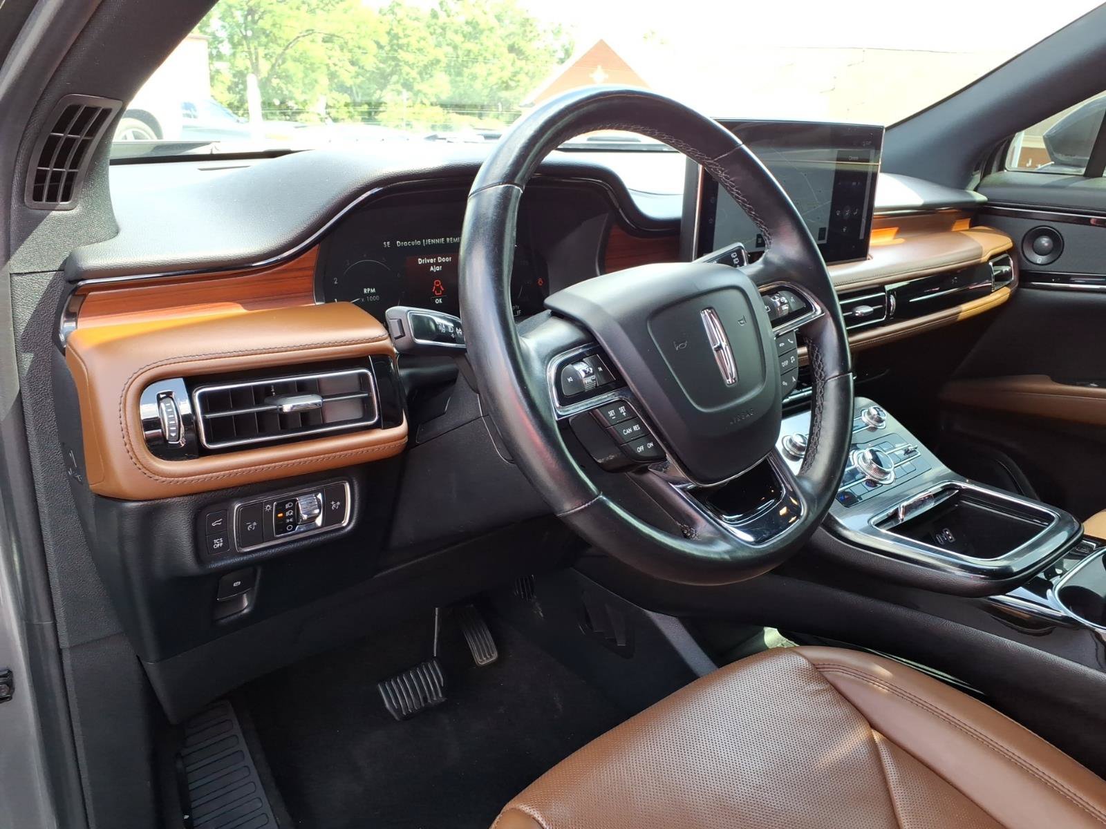 Certified 2021 Lincoln Nautilus Reserve AWD/4WD image 14