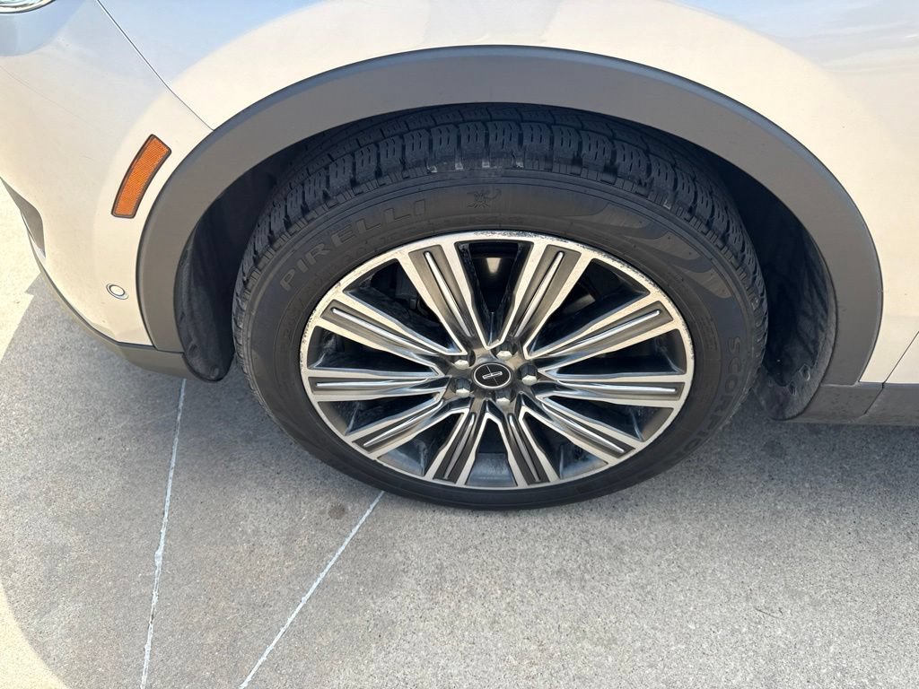 Used 2016 Lincoln MKX Black Label w/ Technology Package FWD image 9