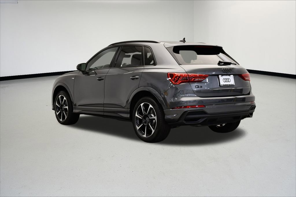 Used 2025 Audi Q3 2.0T Premium Plus w/ Premium Plus Package image 3