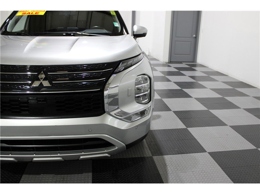 Used 2024 Mitsubishi Outlander Ralliart image 8