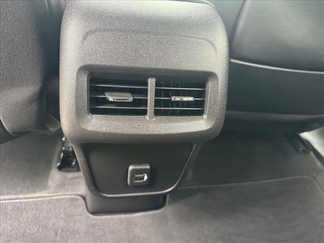 Used 2019 GMC Terrain SLE w/ Driver Convenience Package FWD image 16