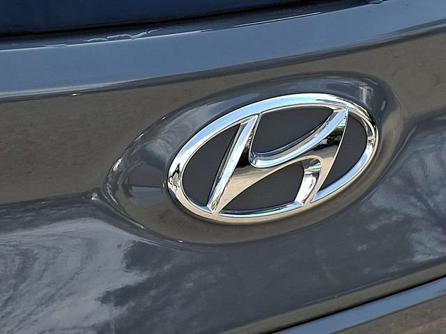 Used 2023 Hyundai Kona Limited image 42