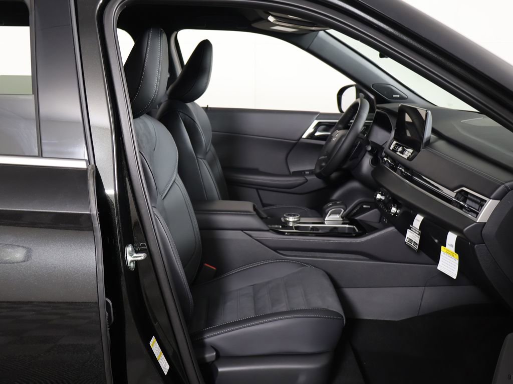 New 2026 Mitsubishi Outlander LE AWD/4WD image 28
