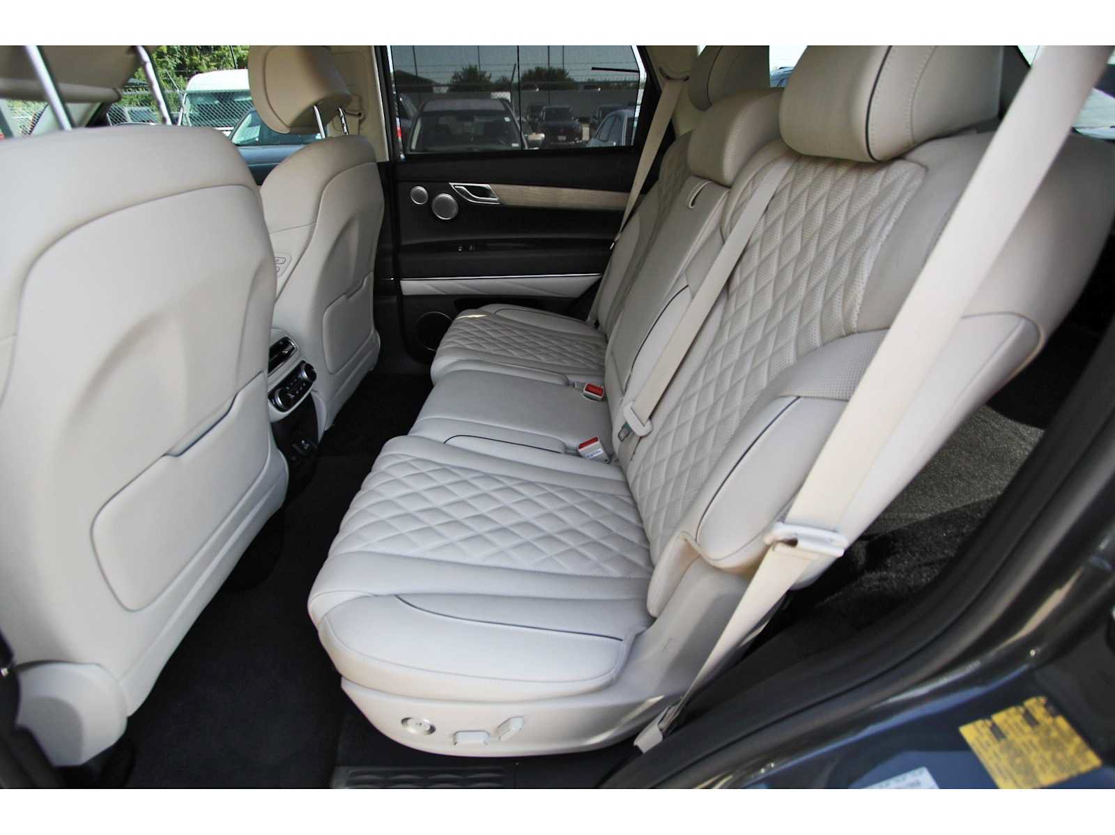 Used 2024 Genesis GV80 3.5T w/ Prestige Package AWD/4WD image 12