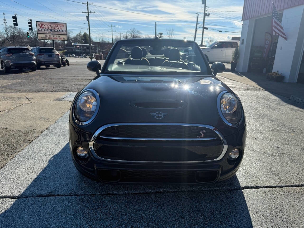 Used 2019 MINI Cooper S w/ Signature Upholstery Package image 24